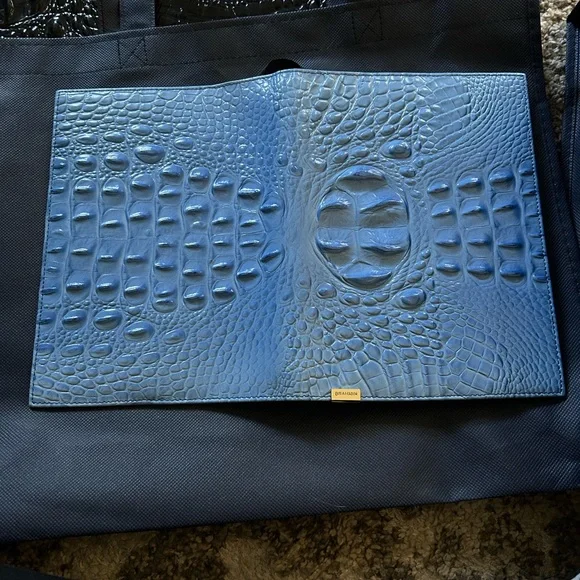 Brahmin Blue Melbourne Journal - Picture 4 of 5